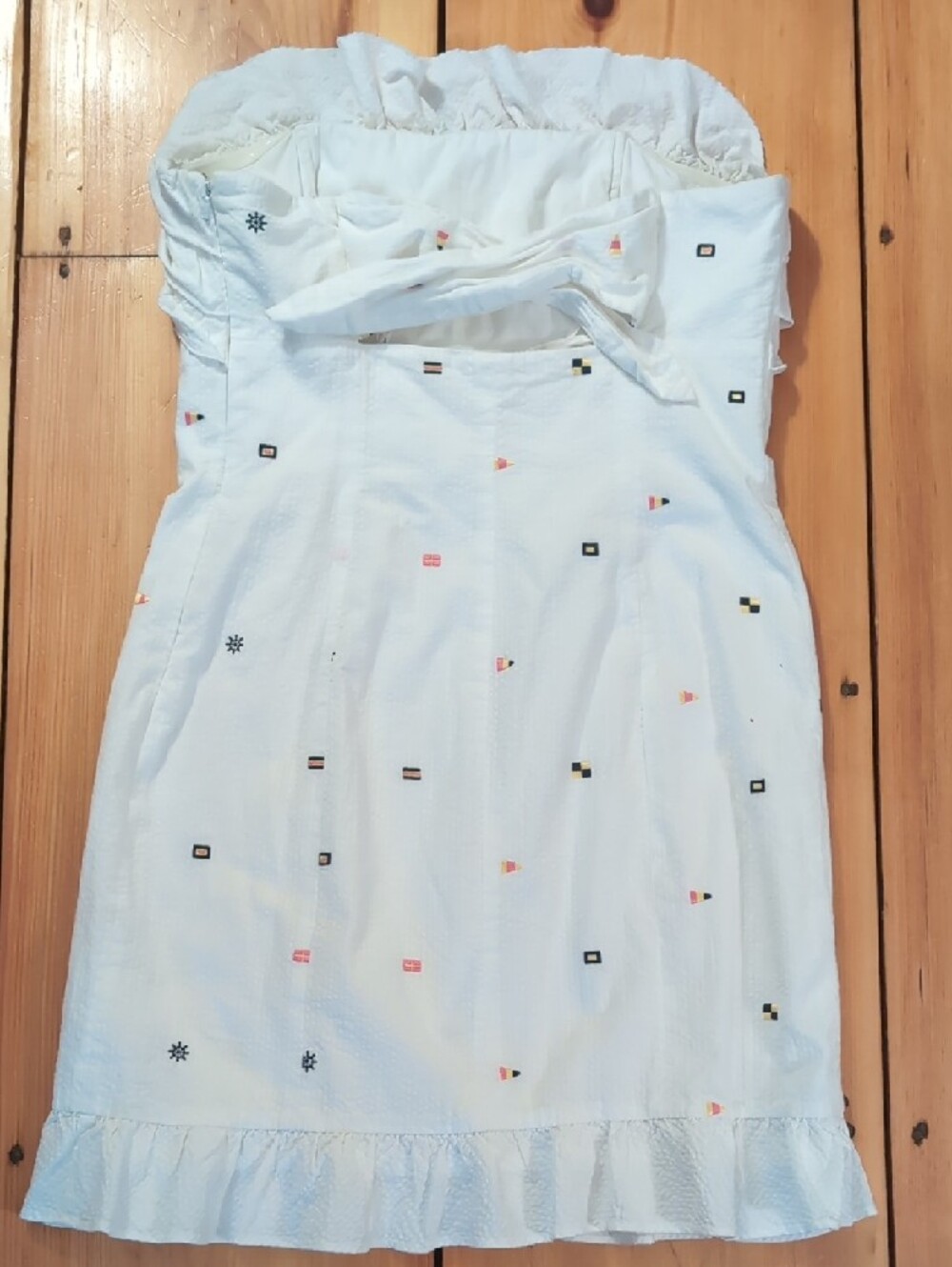 White Ruffled Strapless Embroidered Mini Dress - Picture 2 of 3